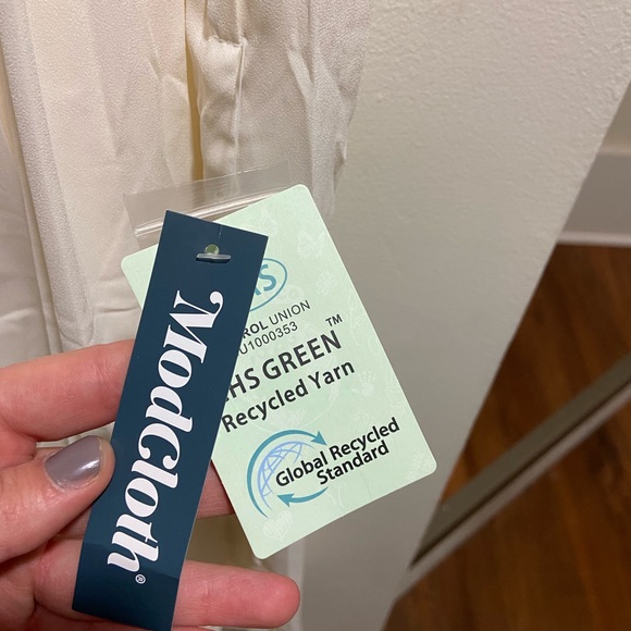 NWT Modcloth White Pleated Skirt - Picture 3 of 5